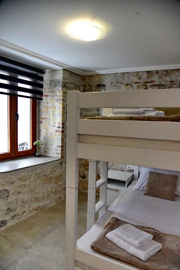 Lana & Ena Apartments Kotor Exterior foto