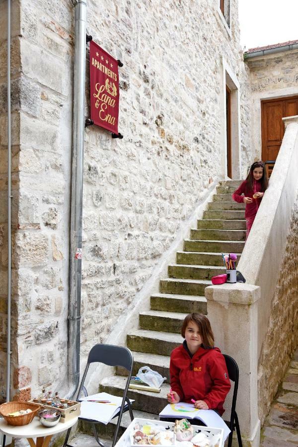 Lana & Ena Apartments Kotor Exterior foto