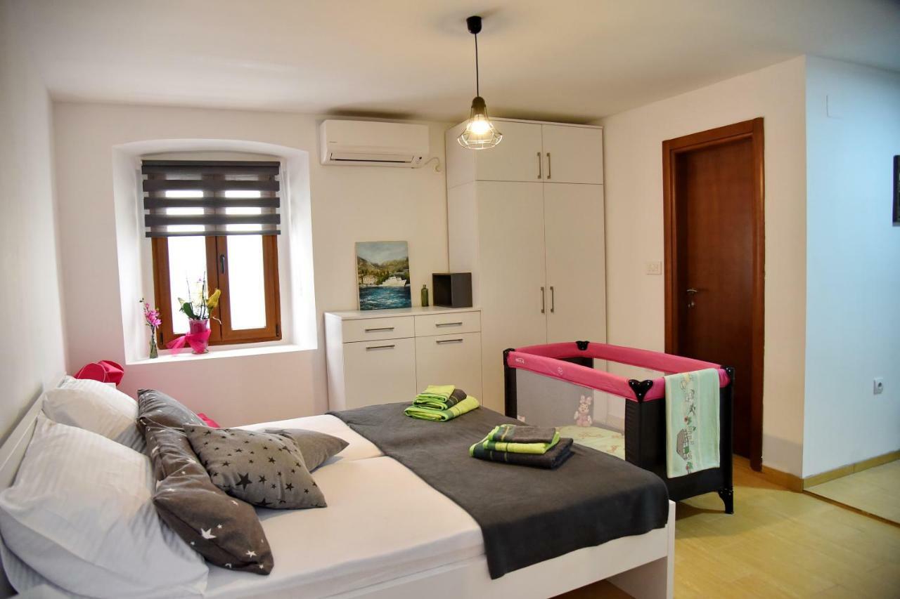 Lana & Ena Apartments Kotor Exterior foto